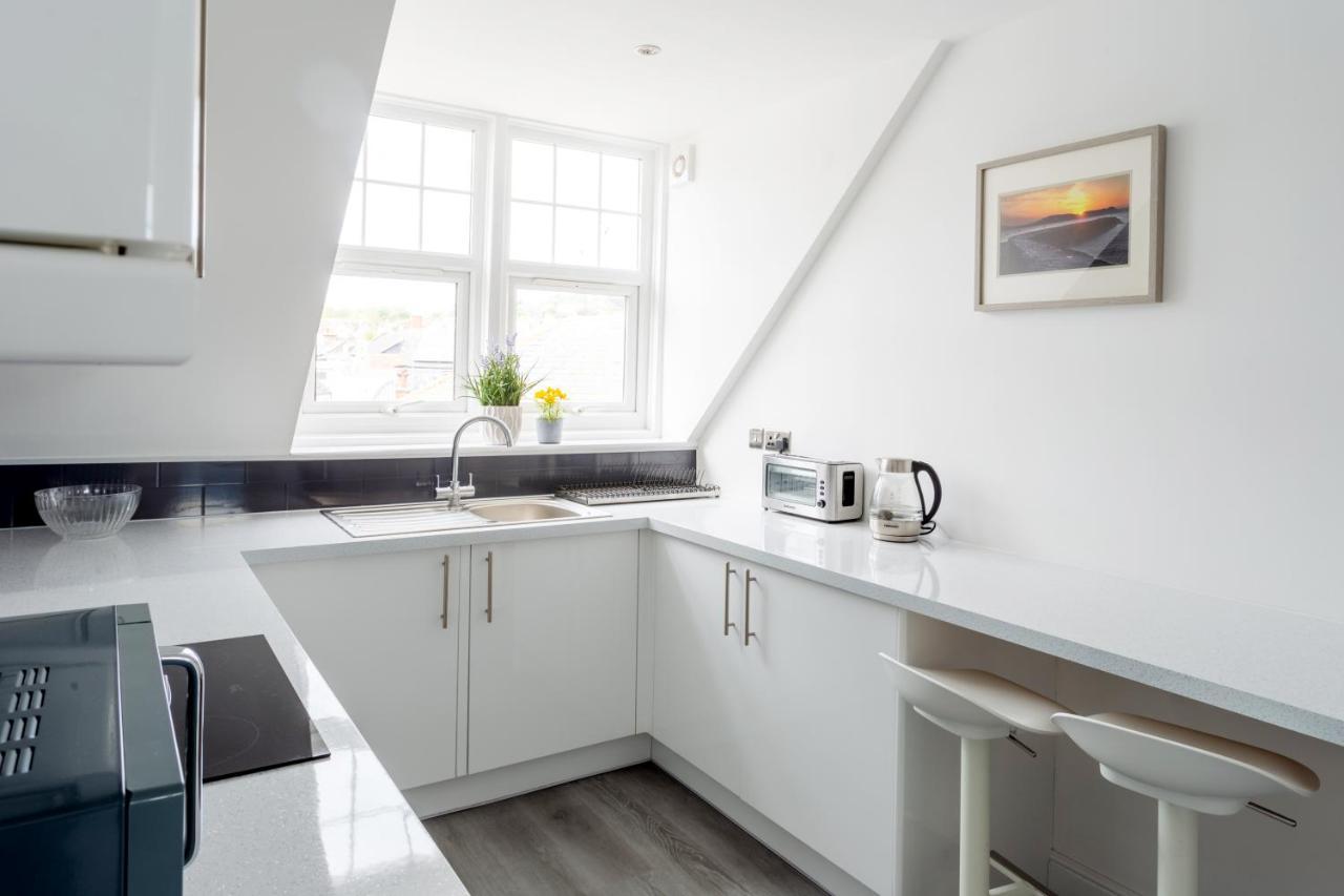 Beach View Luxury Apartment Lyme Regis Dış mekan fotoğraf
